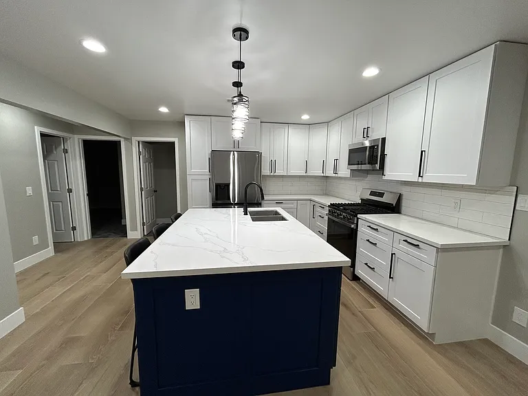 1662 Republic St — Photo 4