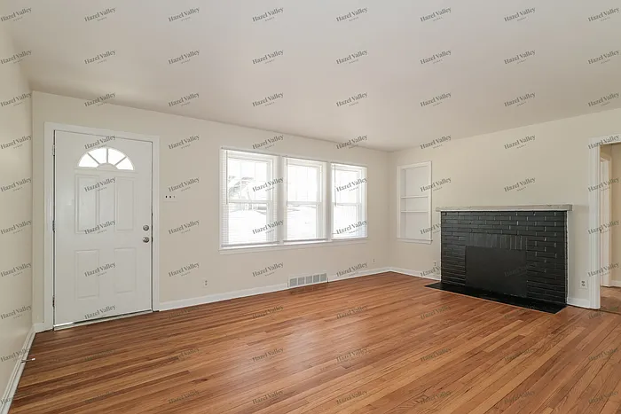 1125 Saint Charles Ave — Photo 5
