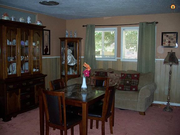 3rd image of 216 W Yucca Ave