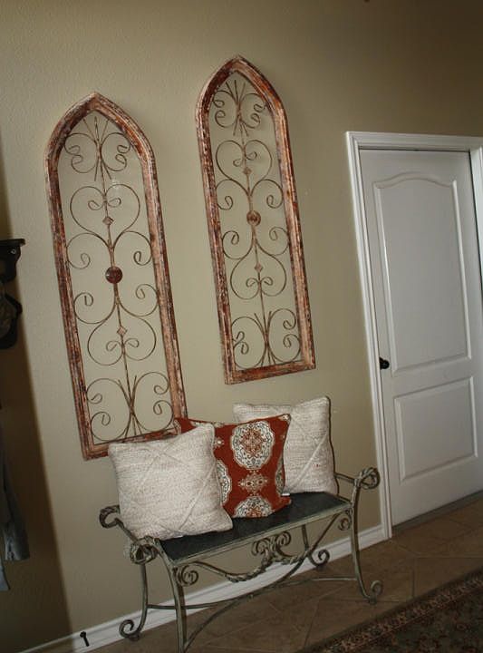 1st image of 7405 Oak Hollow Ct