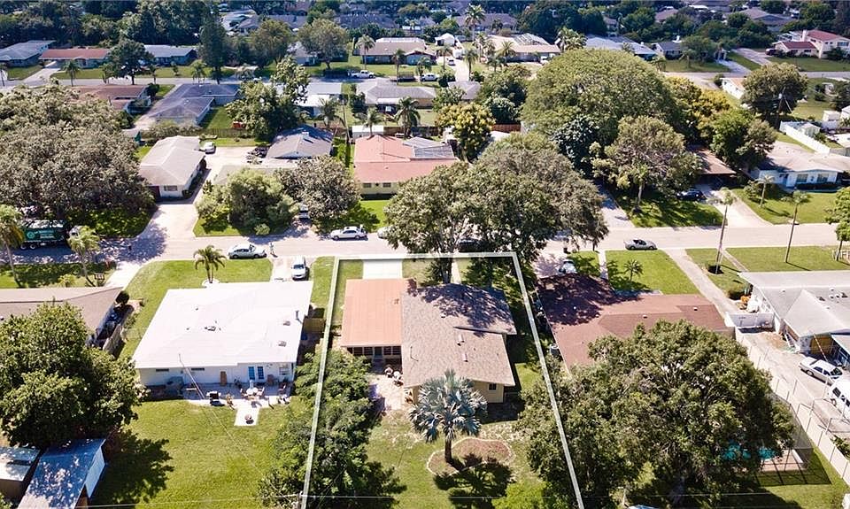 1st image of 2720 26th Avenue Dr W