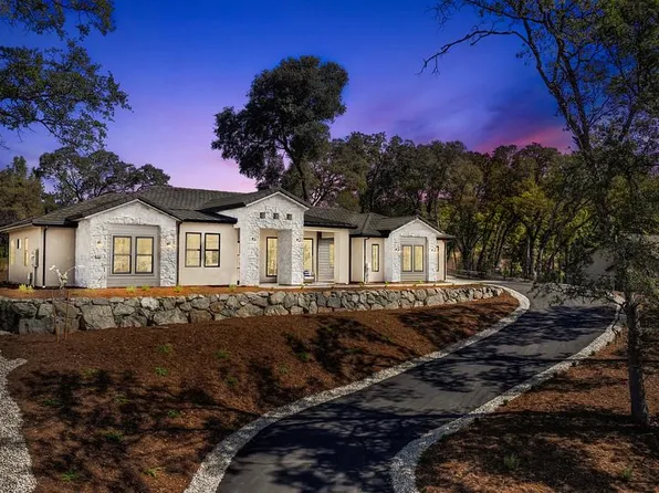13031 Austin Forest Cir, Auburn, CA 95602