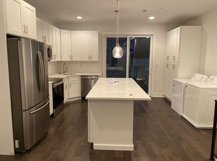 419 N Holly St, Philadelphia, PA 19104
