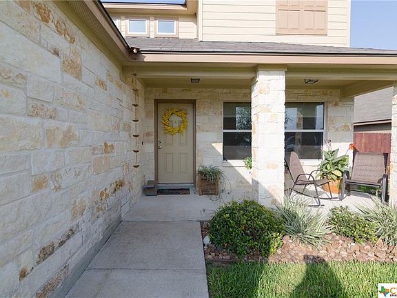 2nd image of 2120 Yellow Rose Way