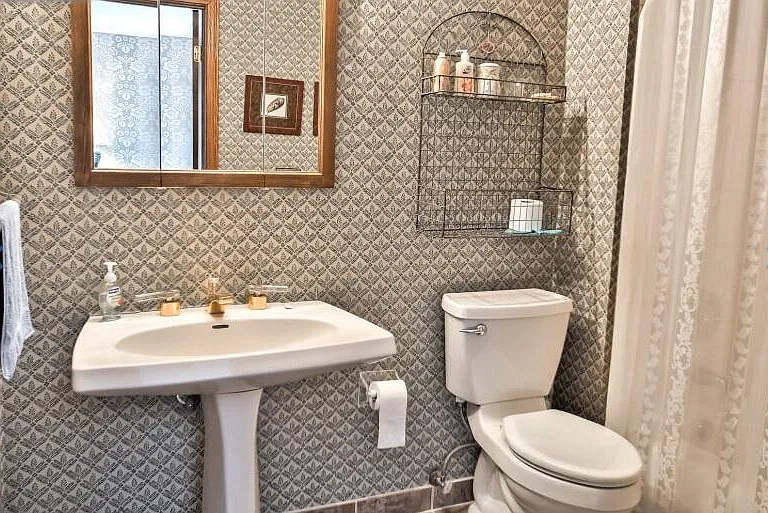 446 Rocky Hollow Dr — Photo 24