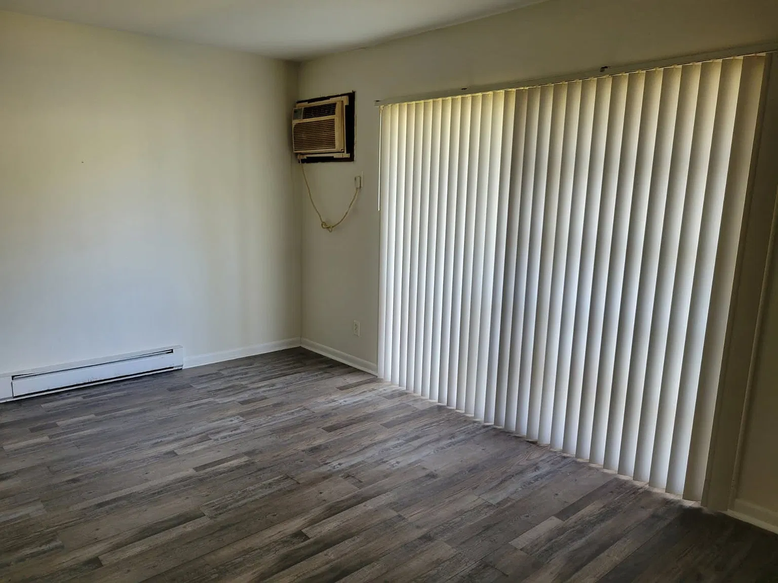 1 bed, 600 sqft, $1,150 — Photo 3