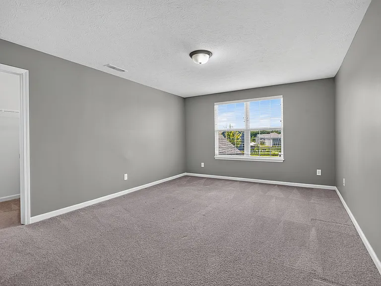 12987 Gilmour Dr — Photo 22