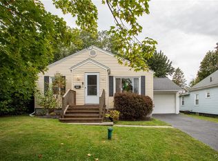 210 Newcastle Rd, Syracuse, NY 13219