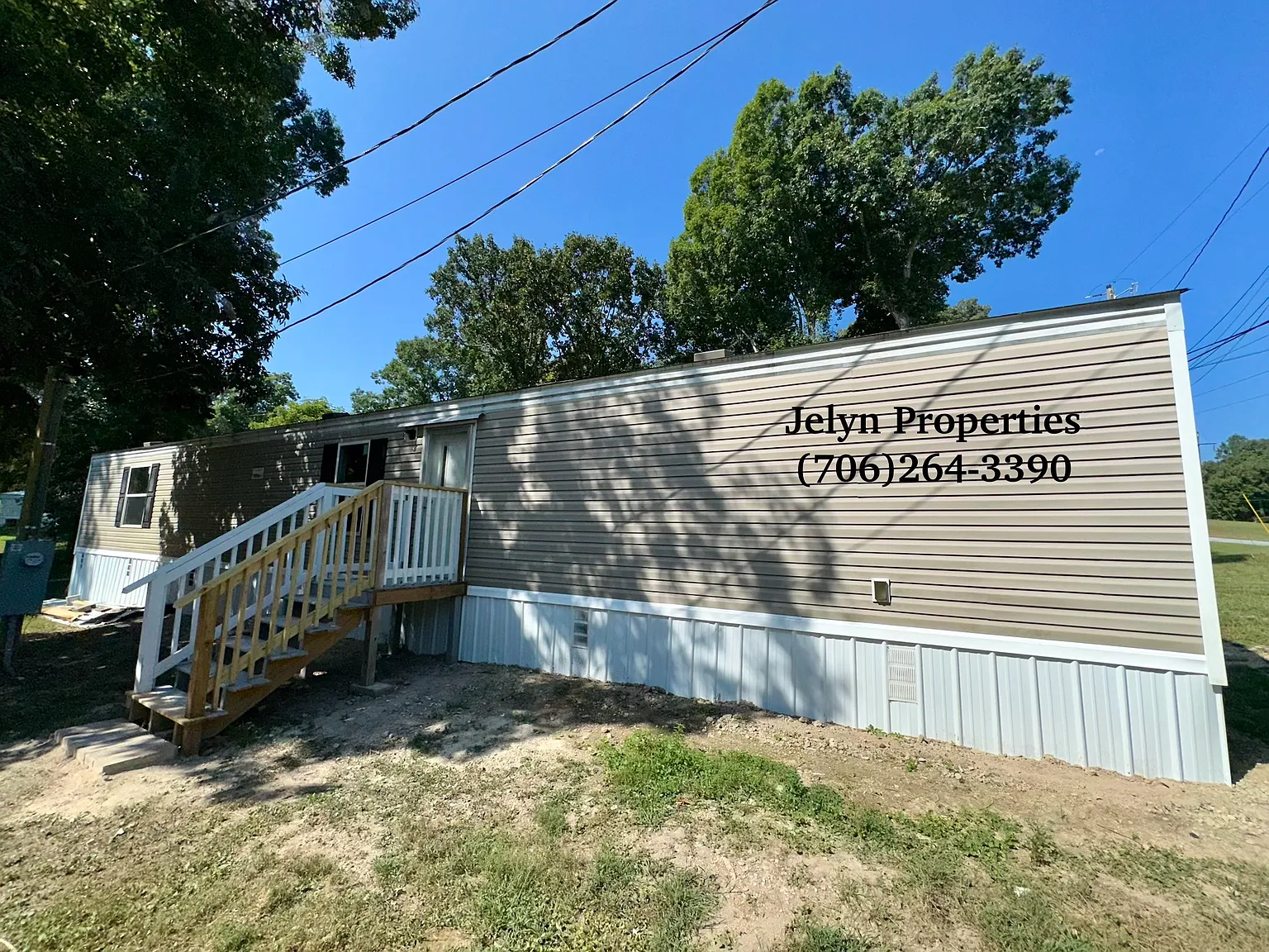 3 bed, 980 sqft, $900 — Photo 2