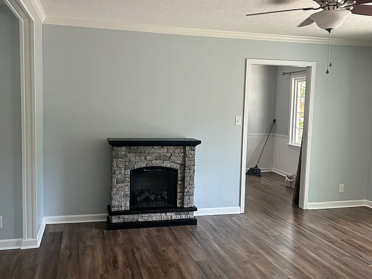 26 Rockwell Rd — Photo 7
