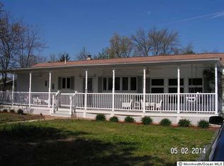 40 View Dr, Brick, NJ 08723