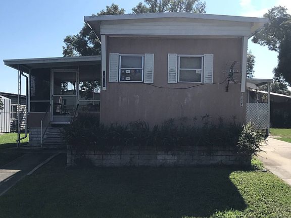 3rd image of 1024 Fountainview S