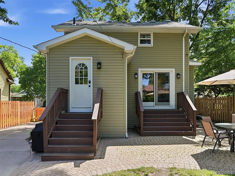 626 Kayser Ave — Photo 25