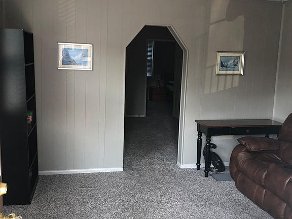 3rd image of 4233 Bell St #1