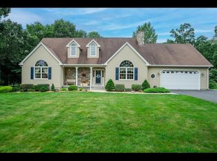 20 Paradise Lake Rd, Monson, MA 01057