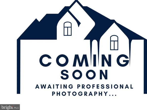 426 Riverside Dr, Pasadena, MD 21122