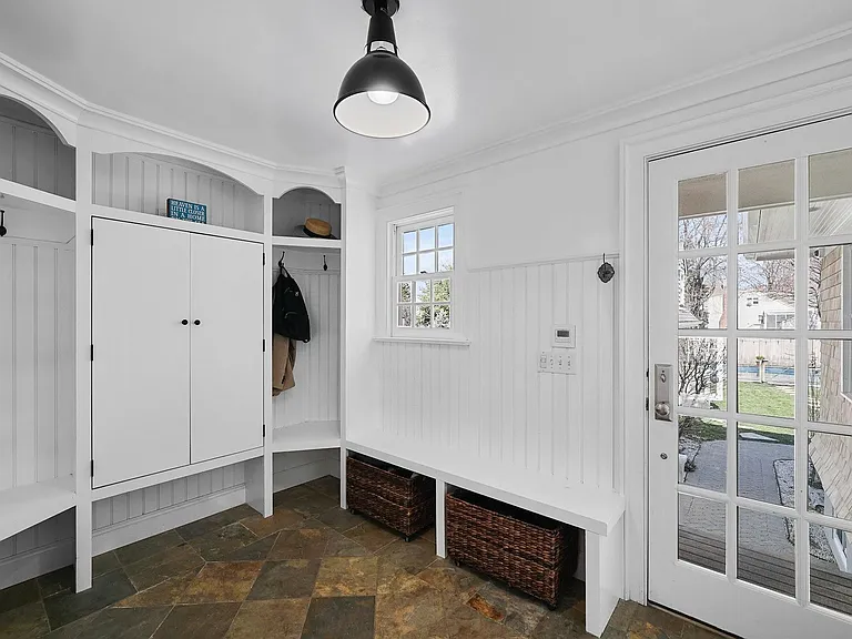 275 Lalley Blvd — Photo 7