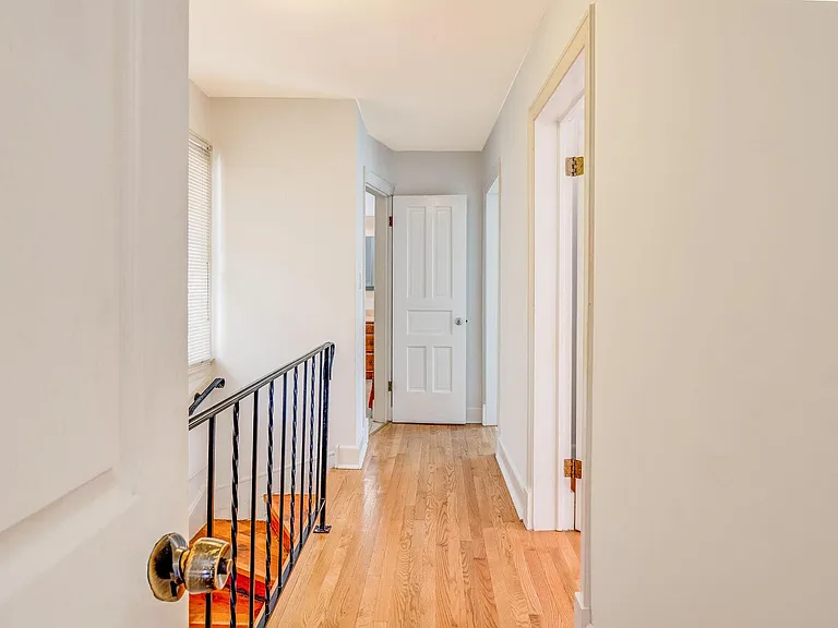 1016 Garnett Pl — Photo 30