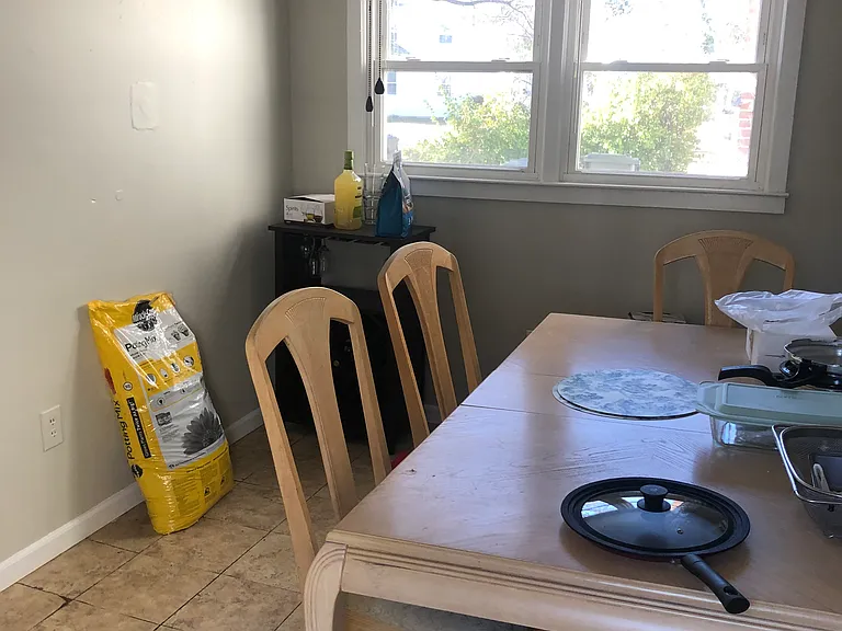 309 Delaware Cir — Photo 11