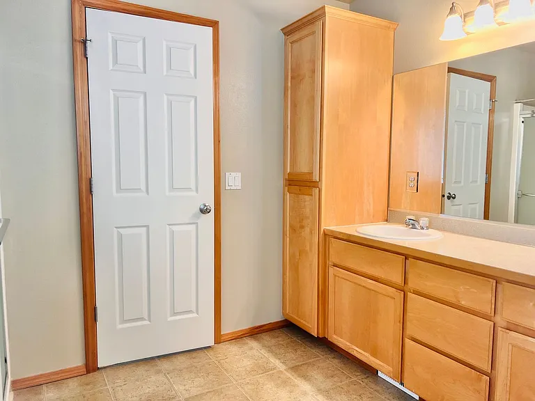7181 Radius Loop SE — Photo 36