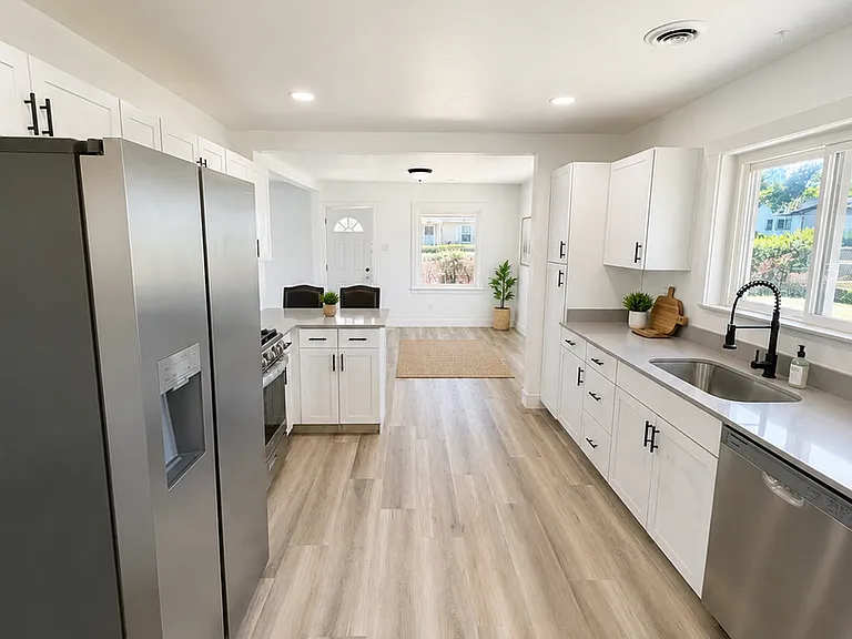 2770 S 8560 W — Photo 3