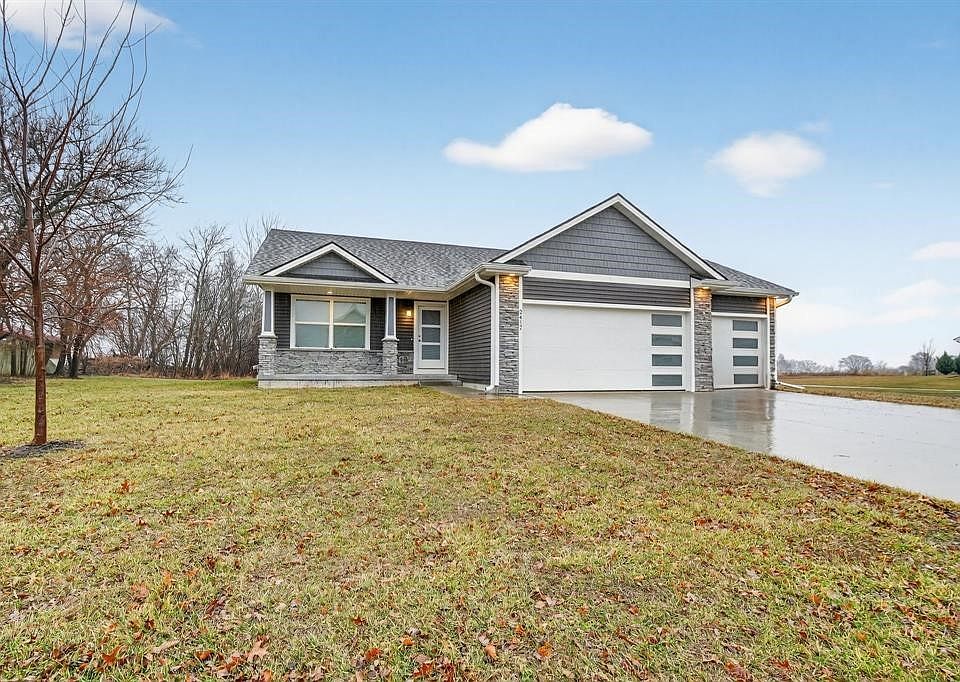 1st image of 2417 Merle Huff Ave
