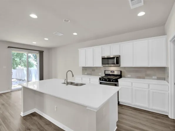 1829 Chickasaw Run, Leander, TX 78641