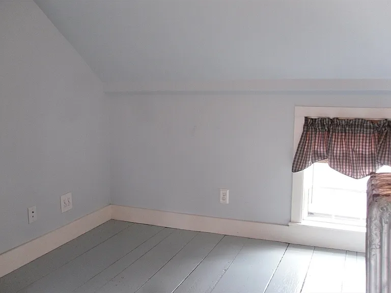 249 Forest St #A — Photo 15