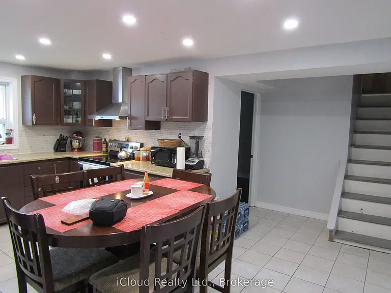 170 Troiless St — Photo 8