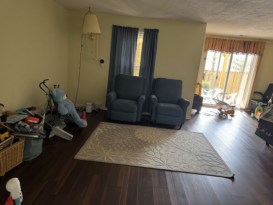 1st image of 12671 Marcum Ct