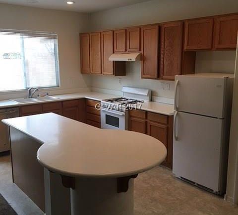 2nd image of 9455 Bachelors Fortune St