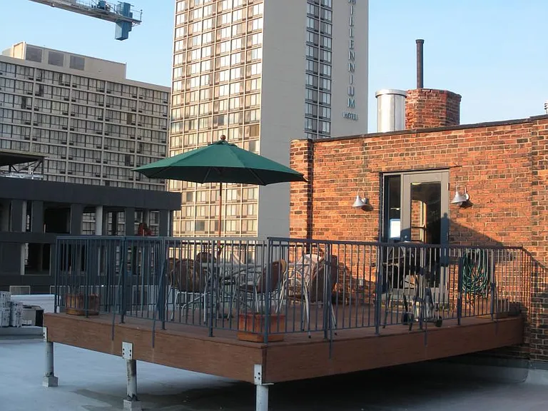 Rooftop Deck