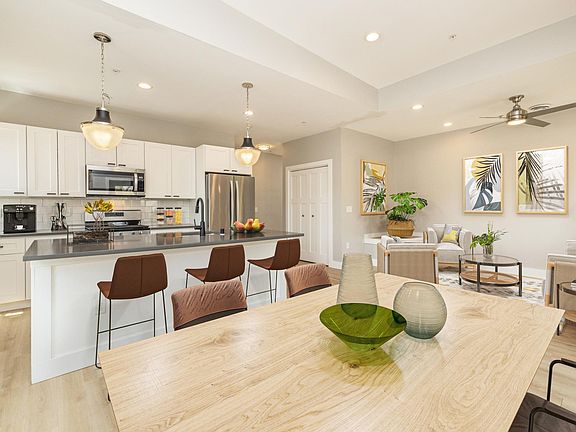 4th image of 4003 N Downer Ave #1