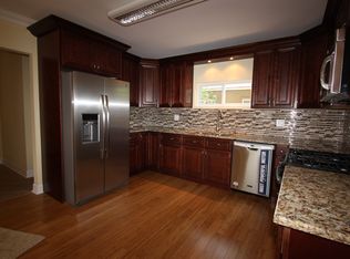 1816 Main St, Spring Grove, IL 60081