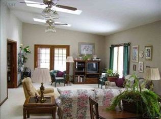 15176 Eddy Lake Rd, Fenton, MI 48430