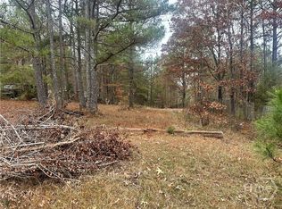 4947 Cash Rd, Flowery branch, GA 30542