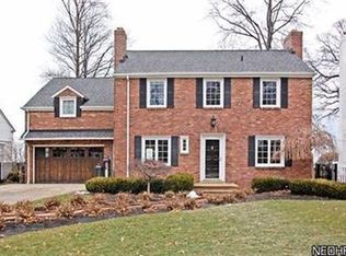 13960 Estill Dr, Lakewood, OH