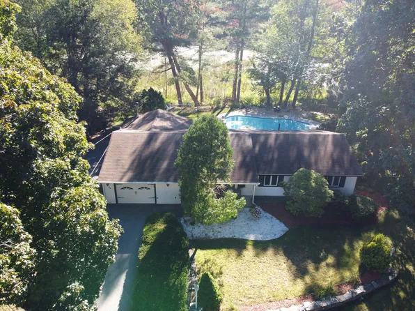 26 Janet Rd, Chelmsford, MA 01824