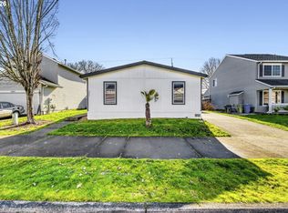 2431 N Fremont St, Cornelius, OR 97113