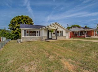 303 Bettie St, Johnson City, TN 37601