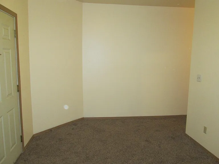 2415 Everett Ave #2 — Photo 14