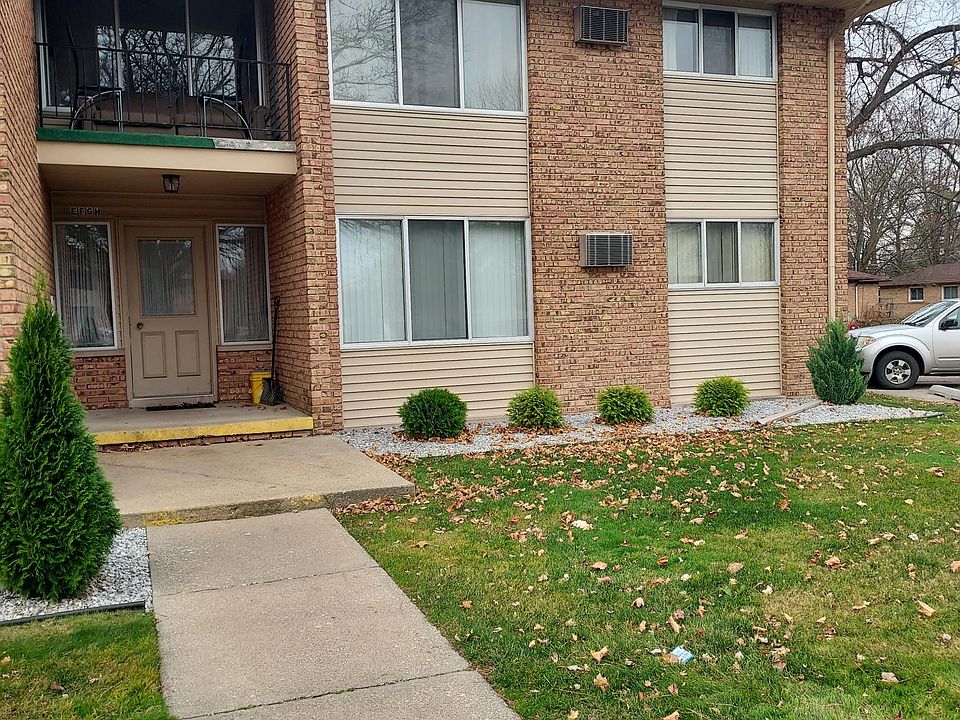 1st image of 3122 Weiss St