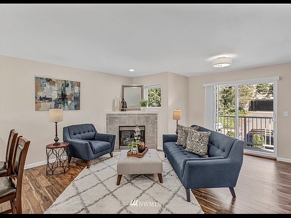 3rd image of 14345 Stone Ave N