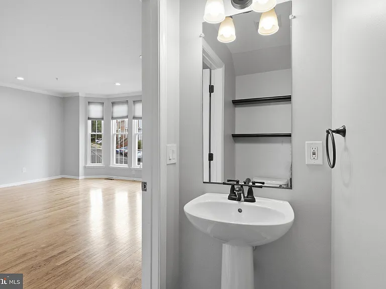 5279 Ballycastle Cir — Photo 14
