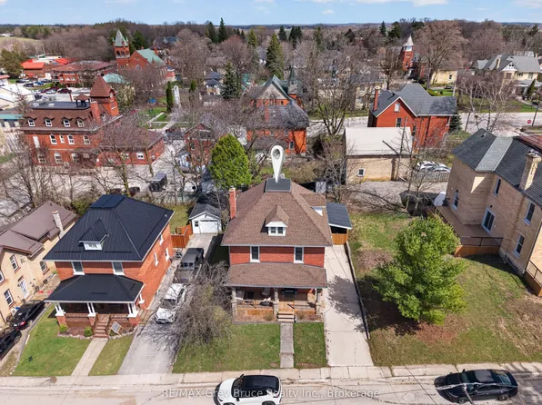 131 2nd Ave SW, Arran Elderslie, ON N0G 1L0