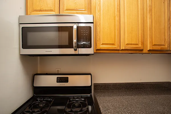 Rented by Blip LLC | media 21