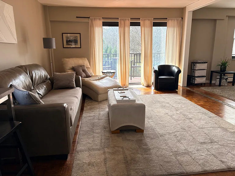 1815 William Howard Taft Rd #506 — Photo 5