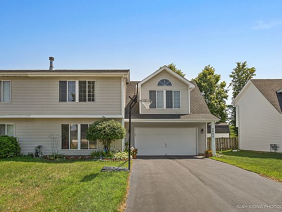 2nd image of 2807 Dorothy Dr