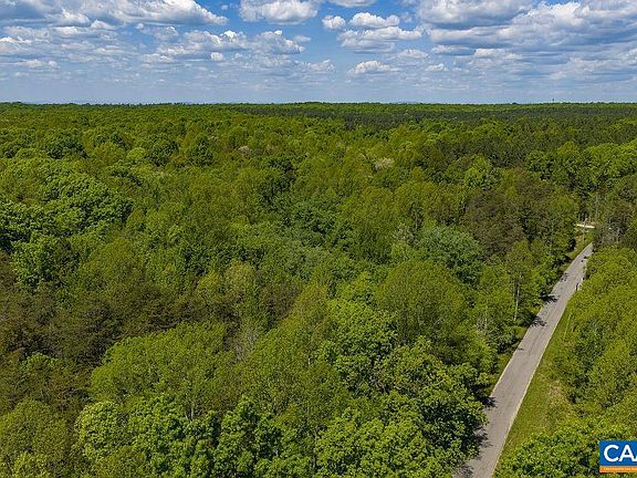 4th image of 3850 County Line Rd