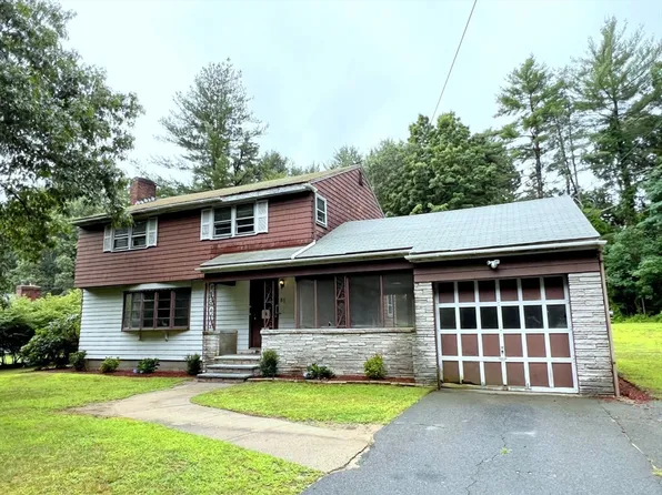 61 Jordan St, North Chelmsford, MA 01863